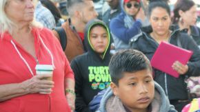 Donald Trump es quien decide la admisión o no de refugiados.