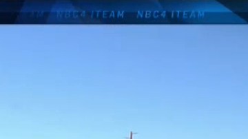 La mujer tuvo suerte de ser hallada aún con vida cerca de la base Edwards en el desierto.