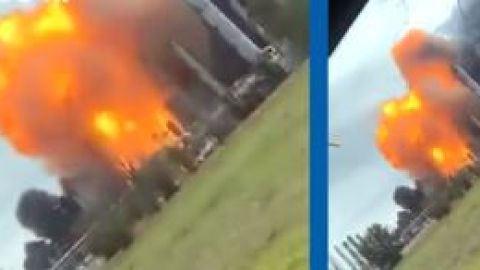 Los bomberos se encuentran tratando de contener el fuego.