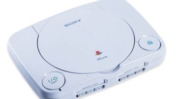 La primera entrega de PlayStation fue la primera en alcanzar las 100 millones de venta en la historia de las videoconsolas.