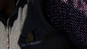 La demanda de comida se dispara durante la pandemia. (Anne Wernikoff –CalMatters)