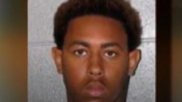 Dihlon Lee Davis, de 23 años, recibió una sentencia de 17 años.