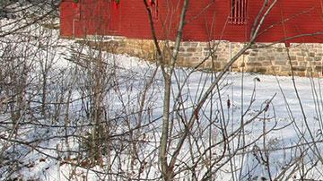 alley-christmas-snow_1200x480-national-park-service