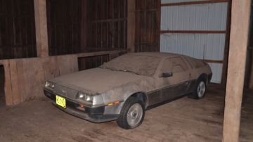 Este DeLorean estuvo encerrado en una bodega por 32 años
