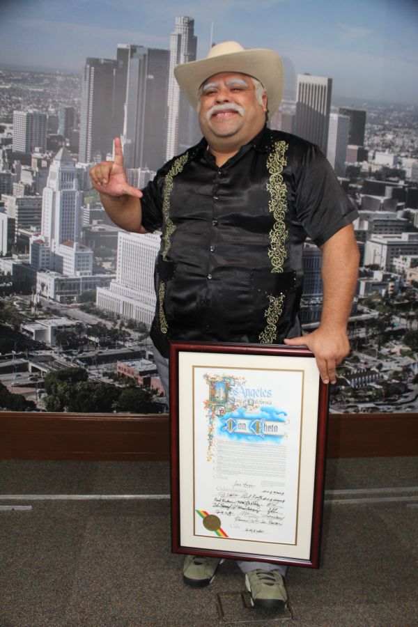 Declaran “Día de Don Cheto” en la ciudad de Los Ángeles La Opinión
