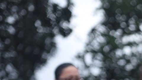 La lluvia no impidió que se realizara la ceremonia interreligiosa en honor a las personas cuyos restos no fueron reclamados en 2016.