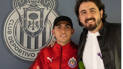 El anuncio de Chivas del fichaje Víctor Guzmán provocó una respuesta burlona del Pachuca.