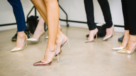 Los tacones pueden provocarte muchos problemas de salud.