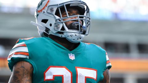 Xavien Howard es un defensa que lleva 4 temporadas en los Miami Dolphins