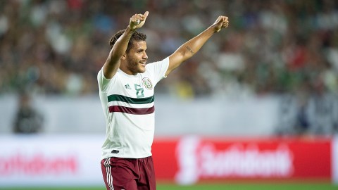 El padre de Jonathan Dos Santos confesó que su sueño es verlo en el América.