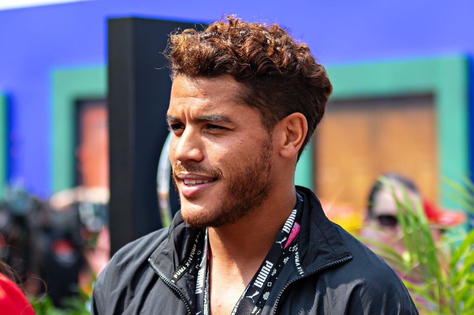 Foto de Jonathan dos Santos teniendo sexo con una mujer se hace viral