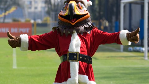 El América quiere ser el Santa Claus de miles de niños.
