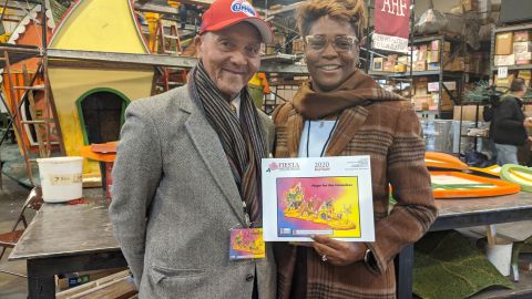 Herbert Butler y Nicole Farley participarán en la carroza da AHF en el desfile de las rosas 2020. (Jacqueline García/La Opinión)
