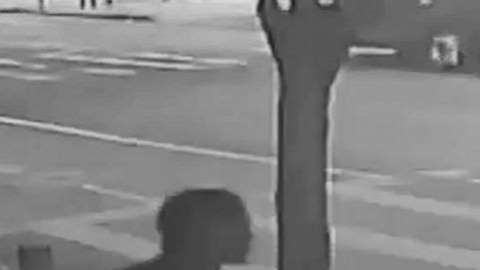 El único dólar que tenían Juan Fresnada y su marido le costó la vida al primero.