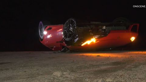 El auto tenía rastros de sangre, pero no había personas adentro.