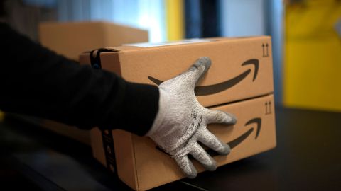 Al final, Amazon accedió a reemplazar el producto que había pedido el cliente.