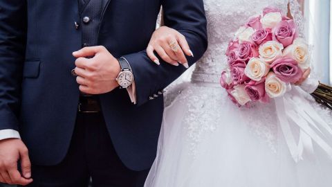 Imagen ilustrativa de novios en su boda.