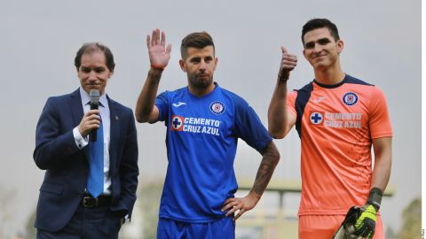 Ceppelini y Jurado ya debutaron en partido amistoso.