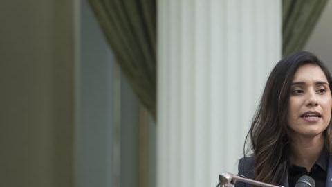 La asambleísta Sabrina Cervantes piden a Biden revertir su prohibición de asilo. (foto website) oficial).