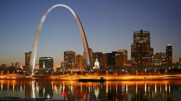 El representativo arco Gateway de la ciudad de San Luis, Missouri.