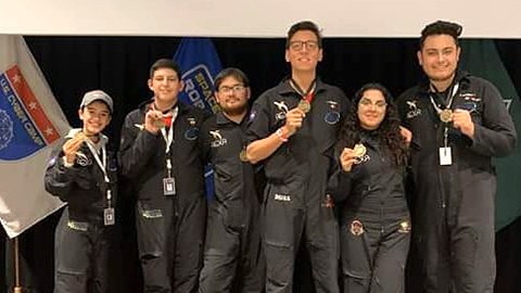 Estudiantes mexicanos.