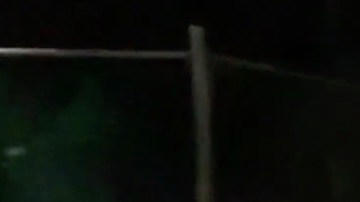 Juan Gámez dice que quiere abandonar este condominio, pero le han dicho que si lo hace le van a penalizar por romper el contrato.