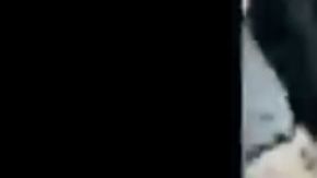 VIDEO: Sicario del CJNG se exhiben con arsenal y a bordo de trocas