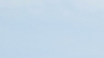 Los daños a la entrada a la Embajada de EEUU en Bagdad.