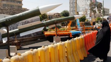 Armamento iraní.