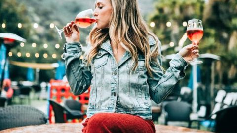 5 rutas del vino en México que debes recorrer pronto / Créditos: Justin Aikin vía Unsplash