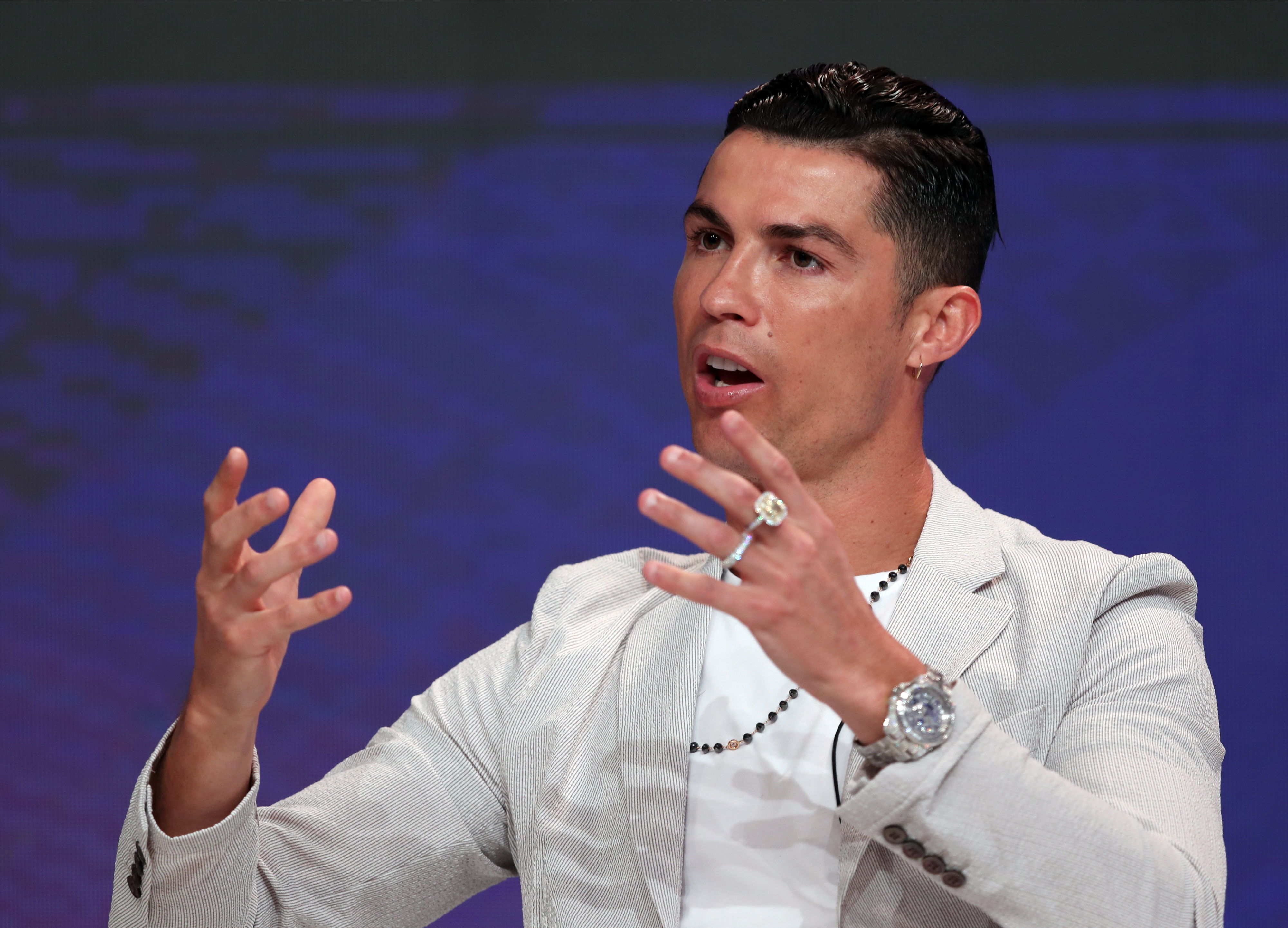 Sencillito CR7 presume tener el Rolex m s caro del mundo La Opini n