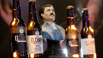 La cerveza artesanal El Chapo 701 se presentó en Guadalajara.