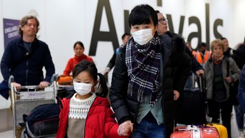 Las autoridades han pedido a los residentes de Wuhan que no abandonen la ciudad.