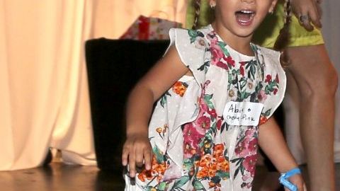 Alaia Costa.