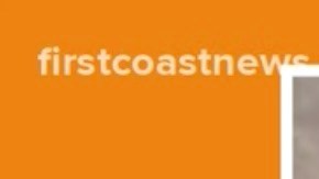 La policía dijo que el hombre y el recién nacido se fueron en una camioneta blanca Chevrolet Express.