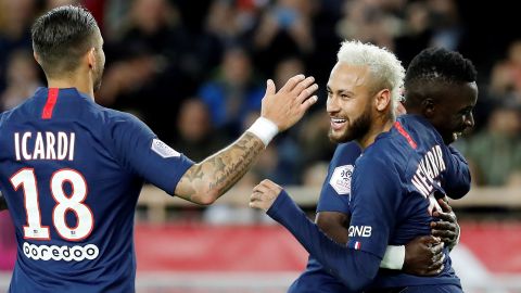 Neymar en festejo de gol con el Paris Saint Germain (PSG)