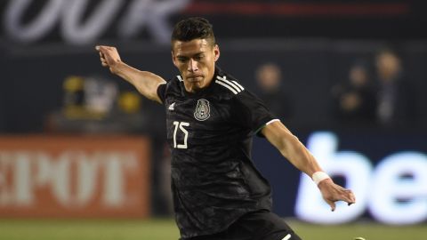 quien es la esposa de hector moreno