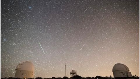 La lluvia de estrellas de las Cuadrántidas, las más intensas del año, se verá mejor este sábado.