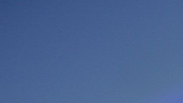 La empresa está haciendo grandes esfuerzos por evitar la propagación de noticias falsas.