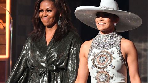 Obama y López coincidieron en los Grammy en febrero de 2019.