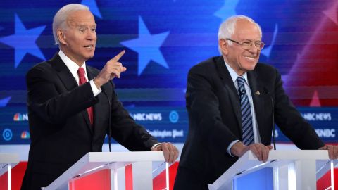 El exvicepresidente Joe Biden y el senador Bernie Sanders.