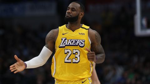 LeBron James, juagdor de los Lakers.