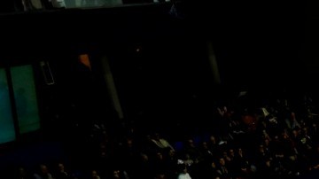 Cada playera llevará nueve estrellas en homenaje a cada una de las personas que fallecieron en el accidente.