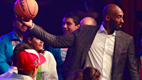 Ciudad de Mexico, 3 de Septiembre 2016. Kobe Bryant duranet la conferencia en el marco del evento Fundacion TELMEX, en el Auditorio Nacional. Foto:Imago7/Álvaro Paulin.