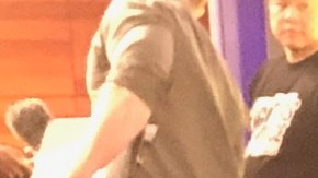 El promotor Bob Arum sigue dando guerra.