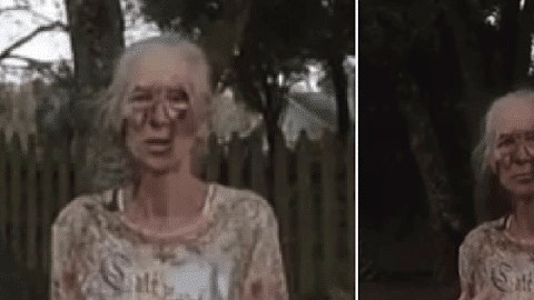La mujer dijo a las autoridades que la acusada le había tirado un cubo lleno de heces.