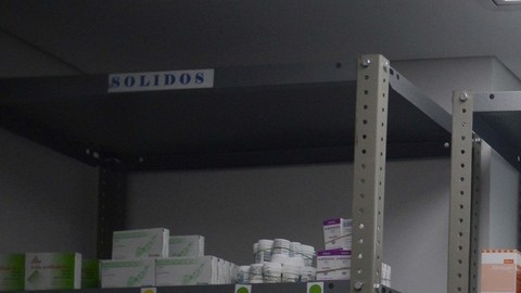 Hacienda detalló que se adjudicaron 632 claves de distintos fármacos, equivalentes al 65 por ciento del total de claves ofertadas.