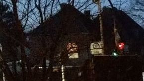 Mueren 30 animales en incendio de Zoológico Zoo Krefeld de Alemania