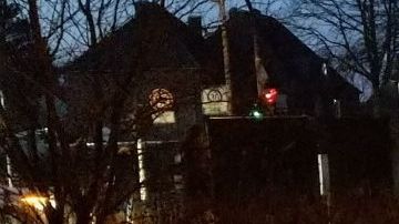 Mueren 30 animales en incendio de Zoológico Zoo Krefeld de Alemania