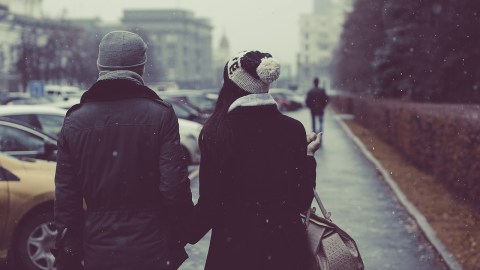 Pareja Frío- StockSnap en Pixabay